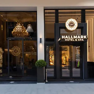 Hallmark & Отель